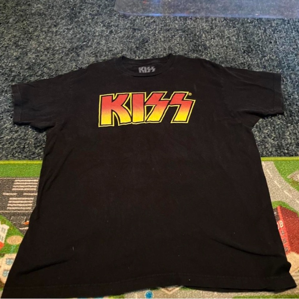 Kiss Black Tee with Red and Yellow Logo